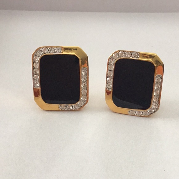 EVCO Clip on Earrings Gold tone and Black - Picture 5 of 5